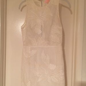 Mesh dress with flower embroidery